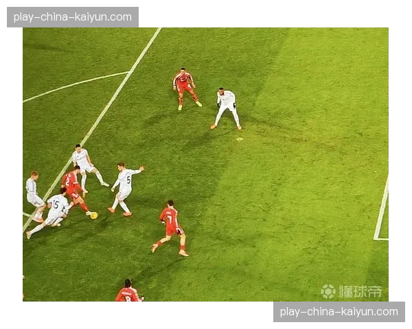 评论观点：争议判罚频发，法甲裁判委员会宣布将引入半自动越位技术