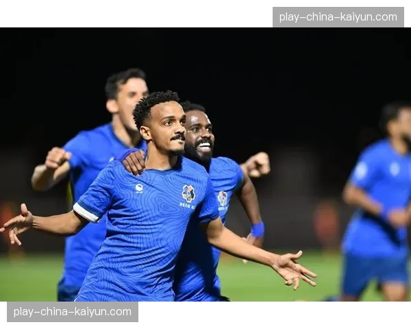 沙特资本再出手：吉达联合被曝已接触莱万多夫斯基，希望其今夏加盟