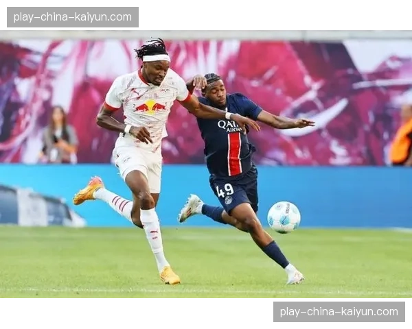 18岁法甲天才边锋姆巴耶横空出世，4大英超豪门疯抢